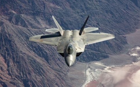 The Lockheed Martin F-22 Raptor: MOSA in flight